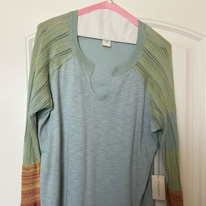 Women’s Long Sleeve Top Size Large by Sundance!